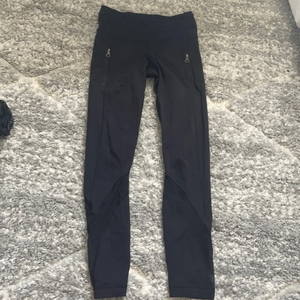 Lululemon Size 2 Running Style Leggings